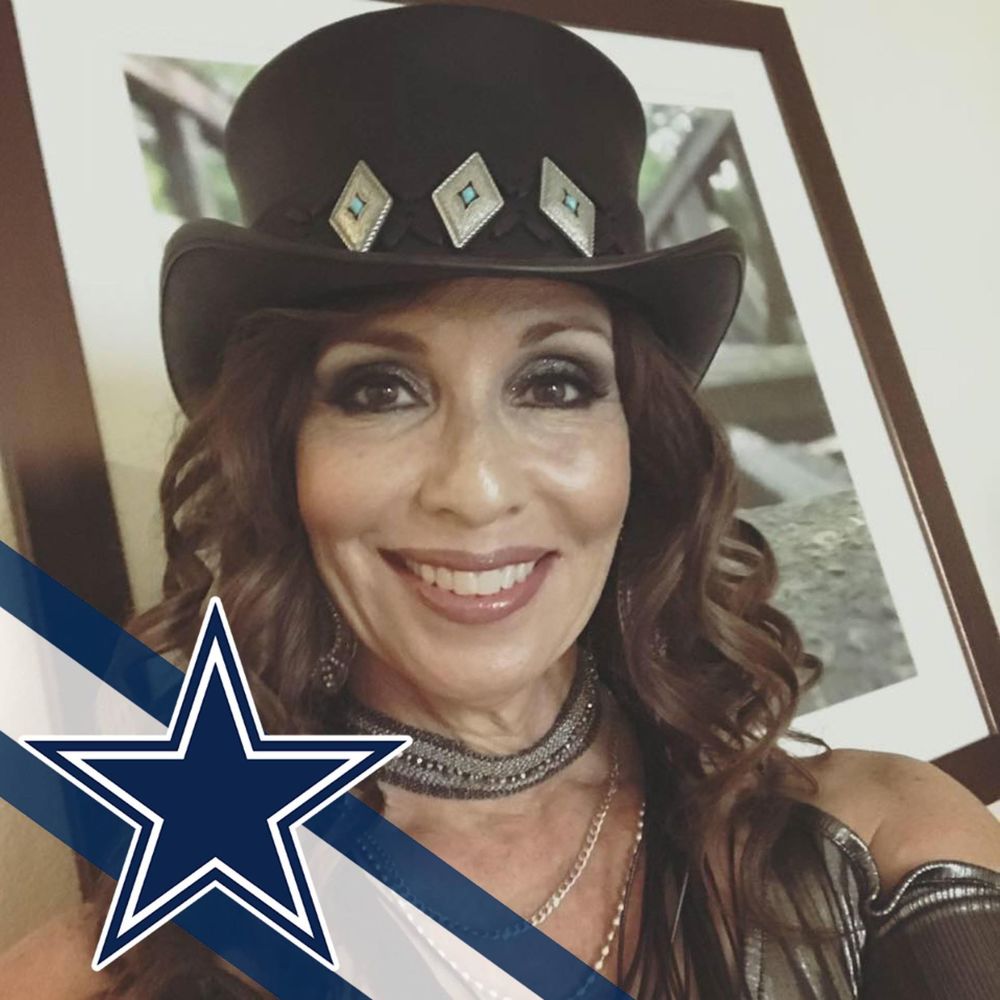 Meet your Posher, Elizabeth